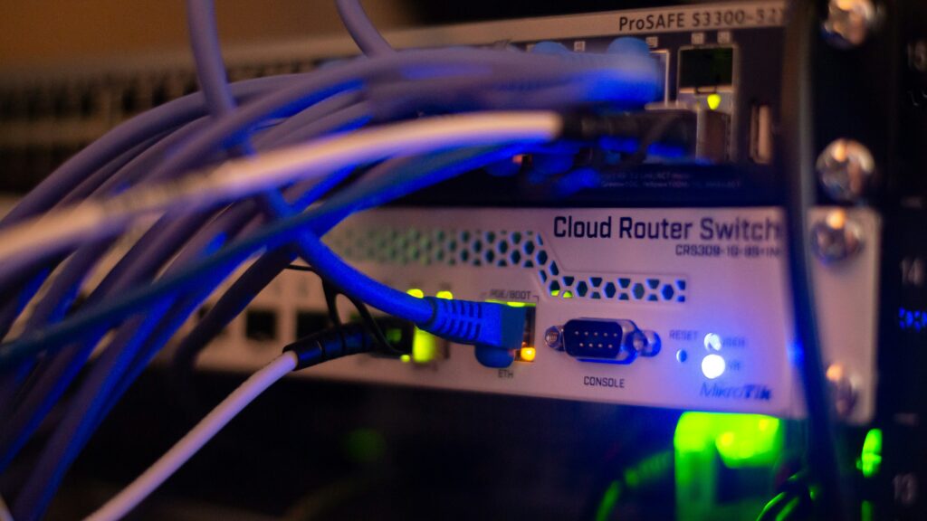 Szolgáltatások microtik cloud switch